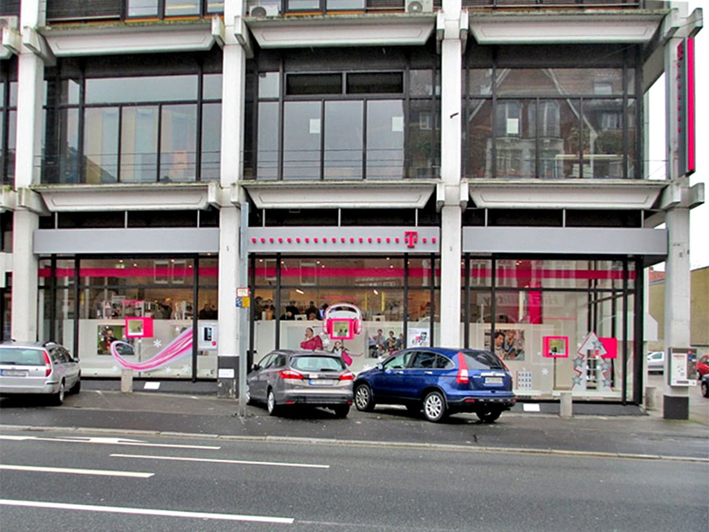Store photo