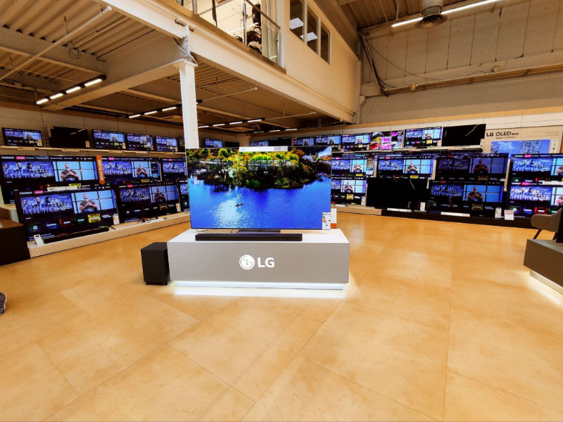 Espace Télévisions chez Boulanger Vitrolles.