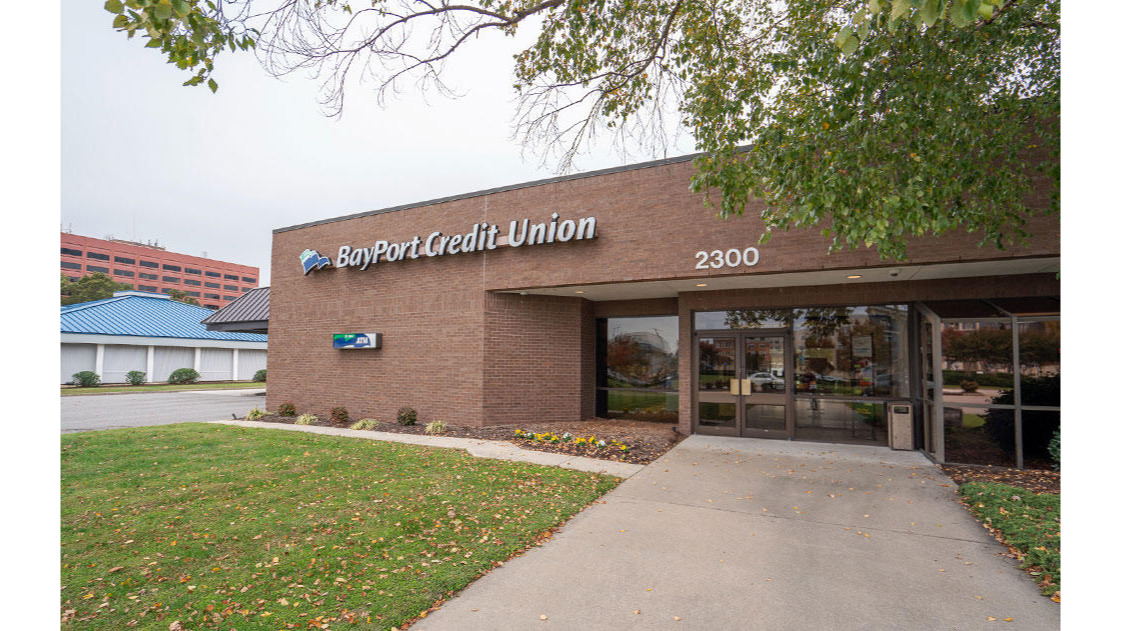 External view of local credit union located in Hampton, VA