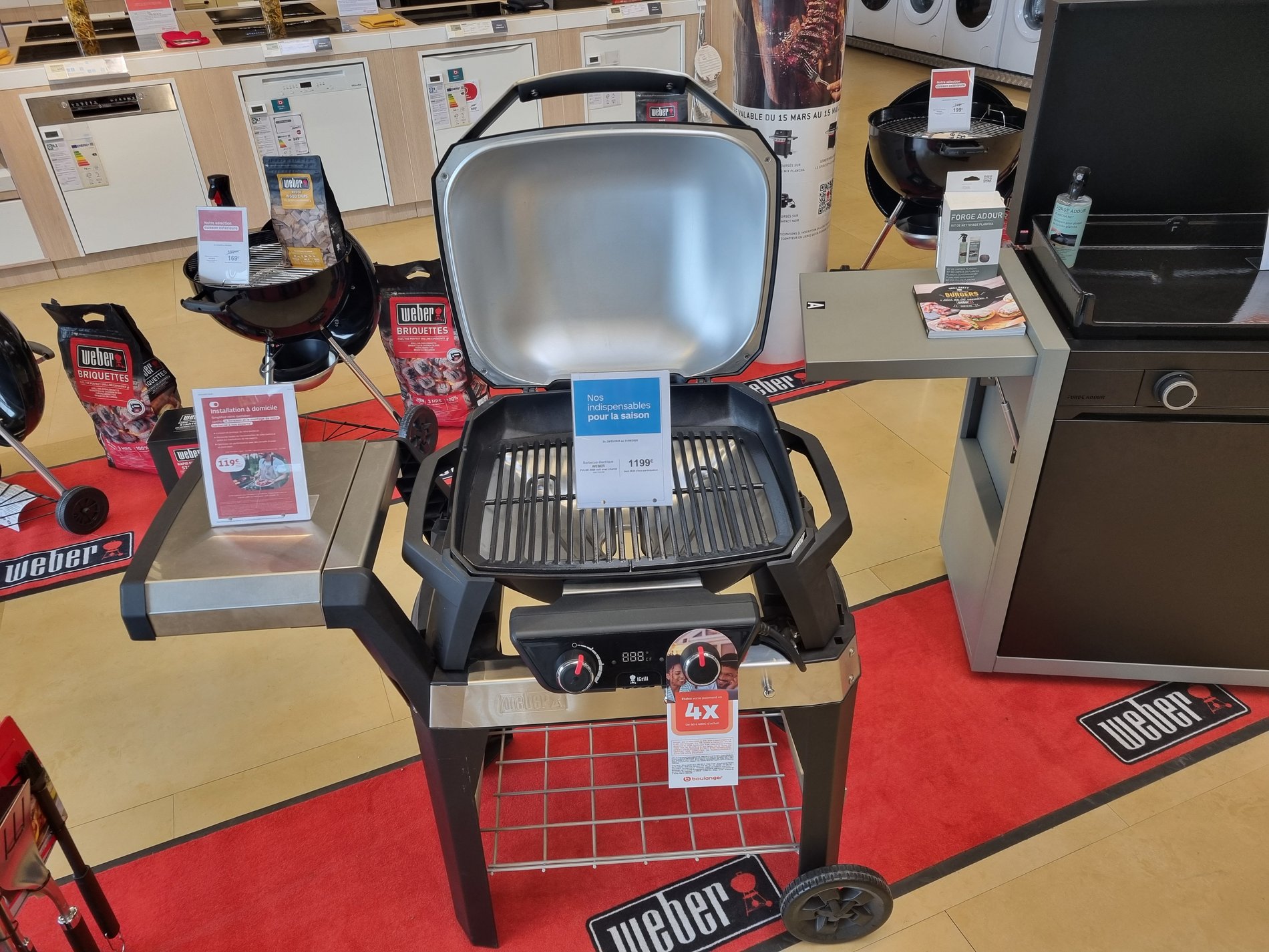 Notre gamme de Barbecue Weber proche de Salon, Velaux, Coudoux et Marignane