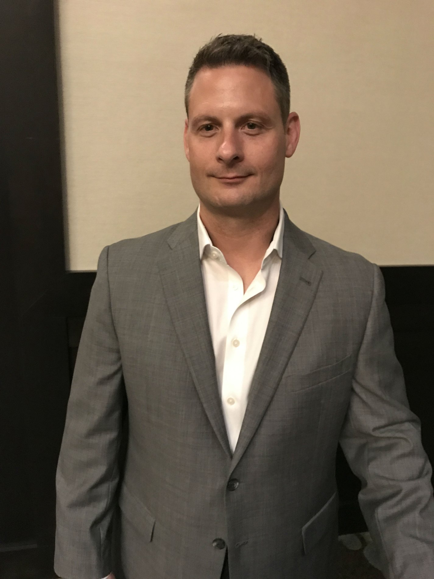 Rob Stuardi: American Equity'S Insurance Expert - rkhdi2u
