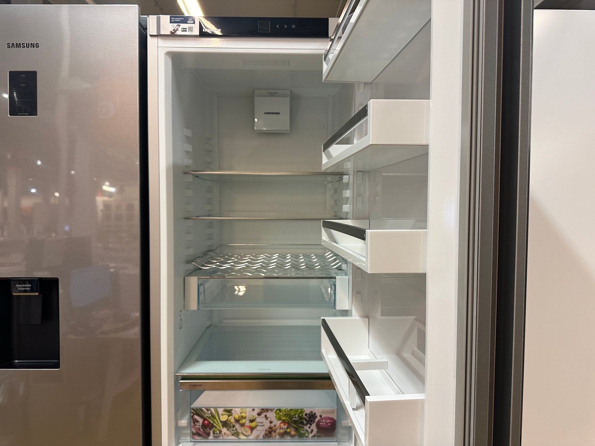 Réfrigérateurs pose libre Liebherr chez Boulanger La Valentine.