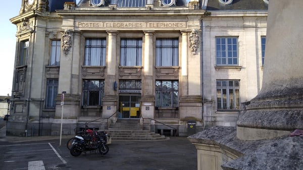 La Poste SAUMUR VOLNEY