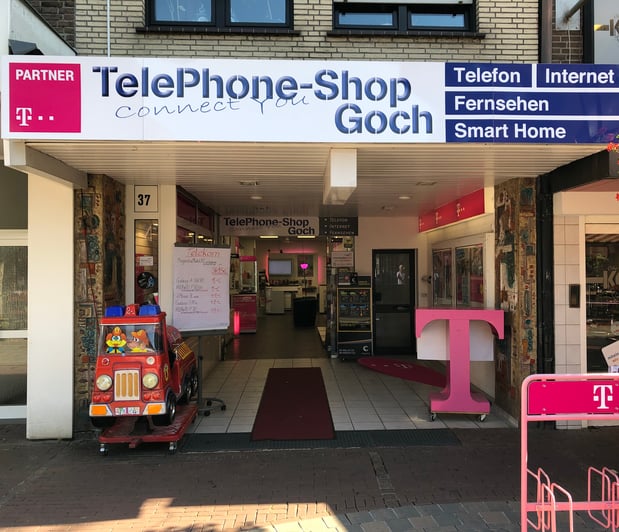 Store photo