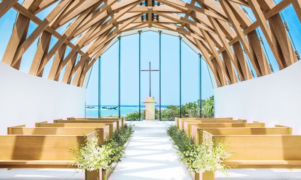 瀬良垣島教会　内観