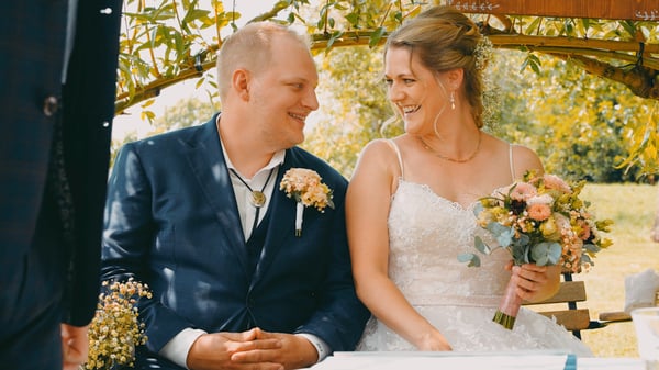 Standbild aus einem Hochzeitsvideo