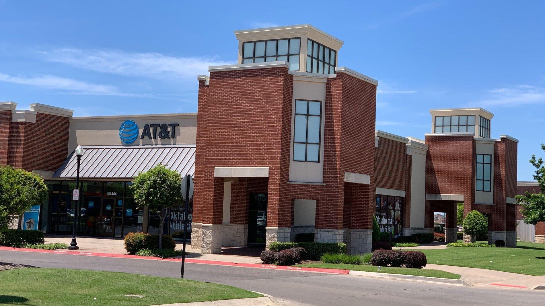 University Town Center Store Apple iPhone 12 and Samsung Devices