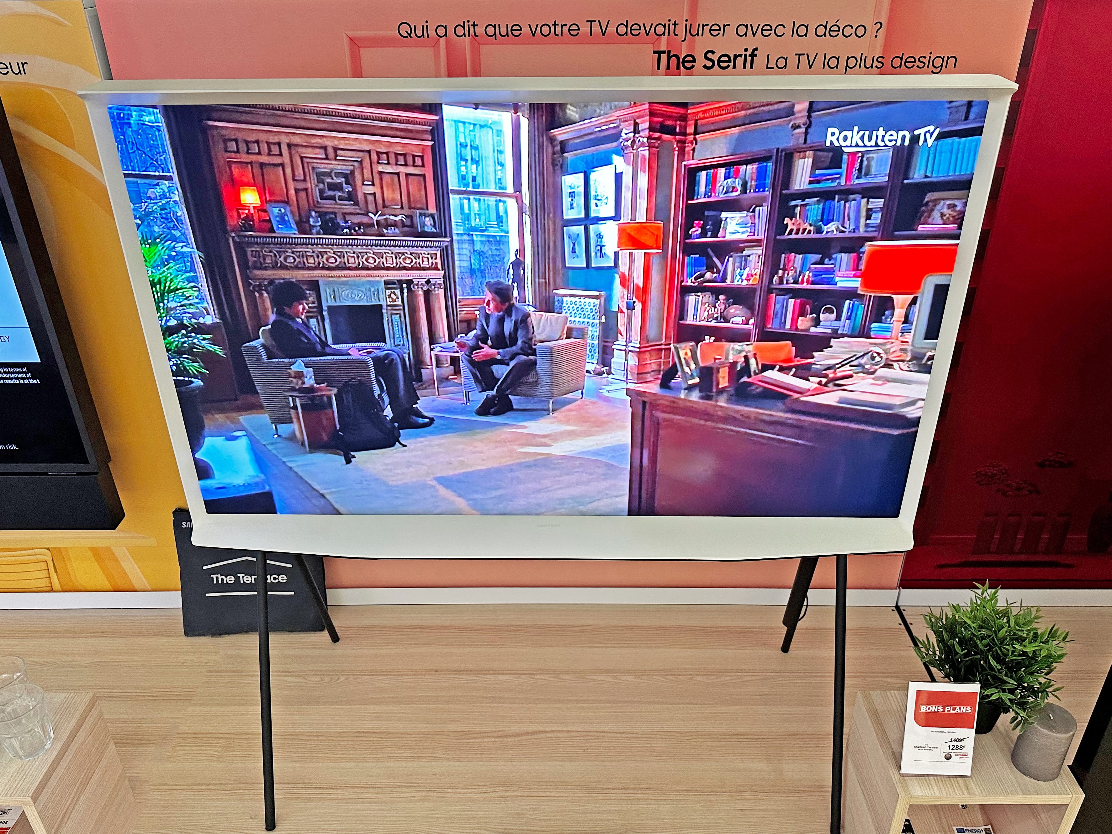 TV QLED Samsung The Serif Boulanger Toulon La Garde