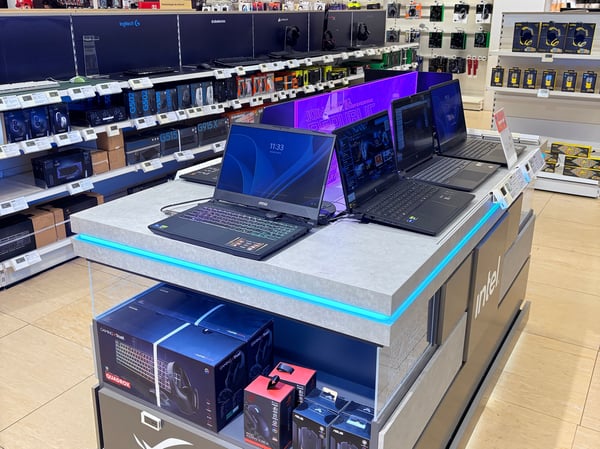 Rayon Pc Gamer portable ou fixe avec sa large gamme d'accessoire dans votre Magasin Boulanger Bourges - Saint-Doulchard.