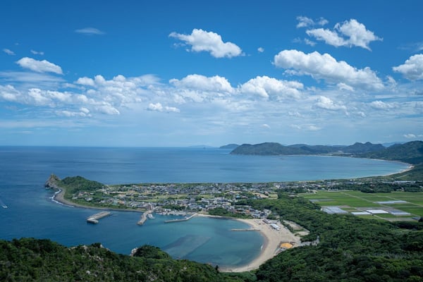 糸島市の芥屋の風景