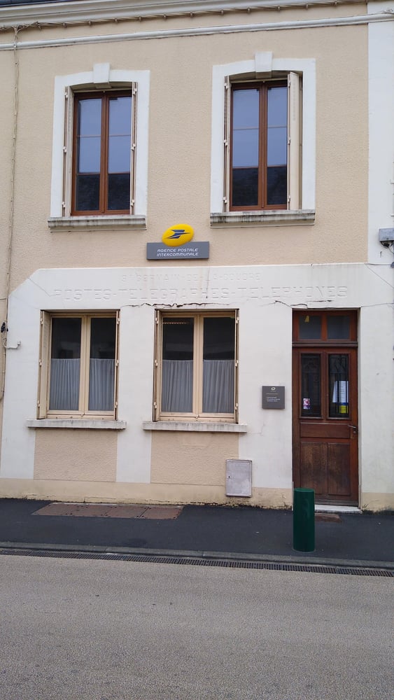 Photo du point La Poste Agence Communale ST GERMAIN DE LA COUDRE Mairie