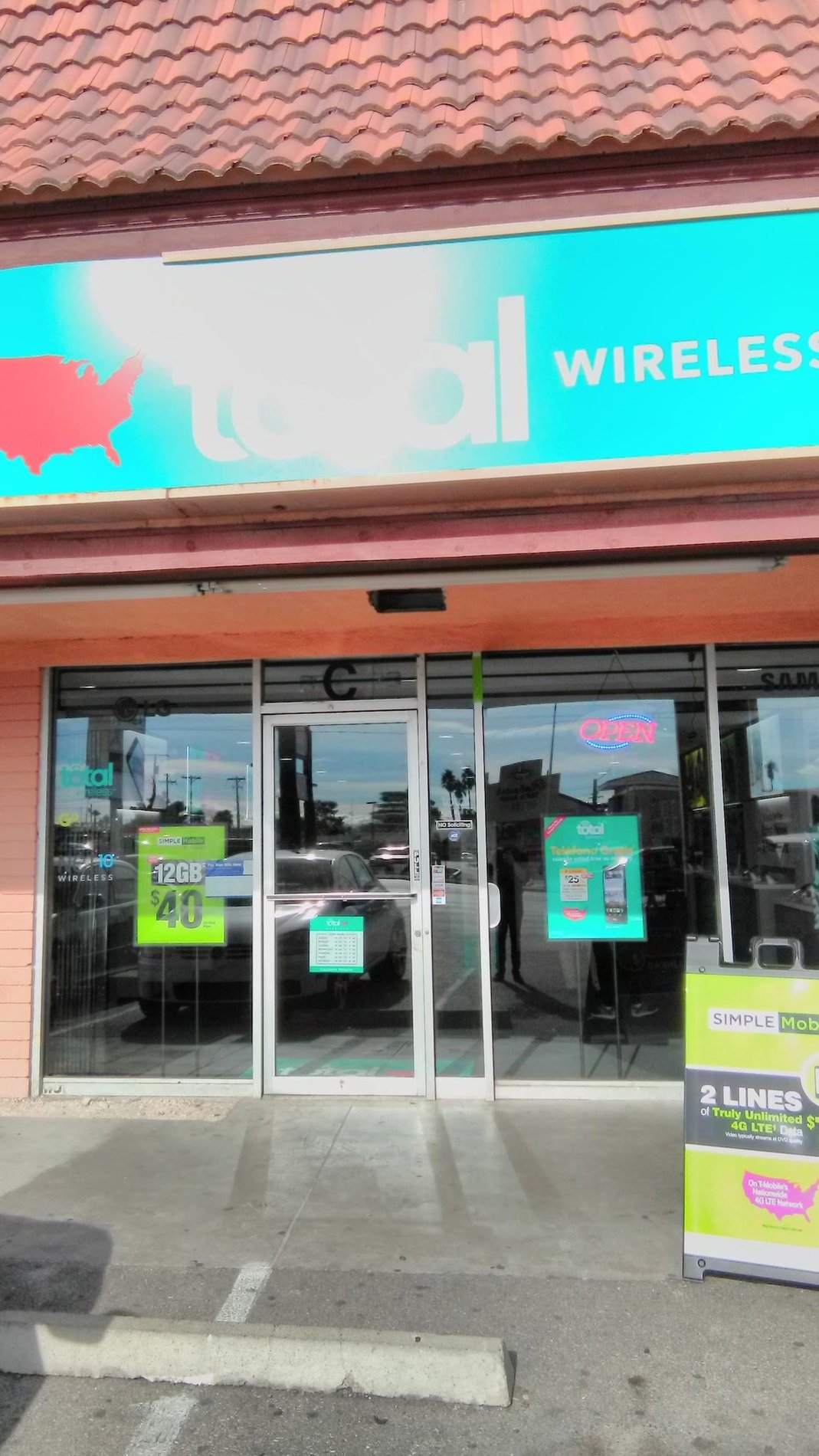 Total Wireless Stores 5000 W Charleston Blvd Las Vegas, NV
