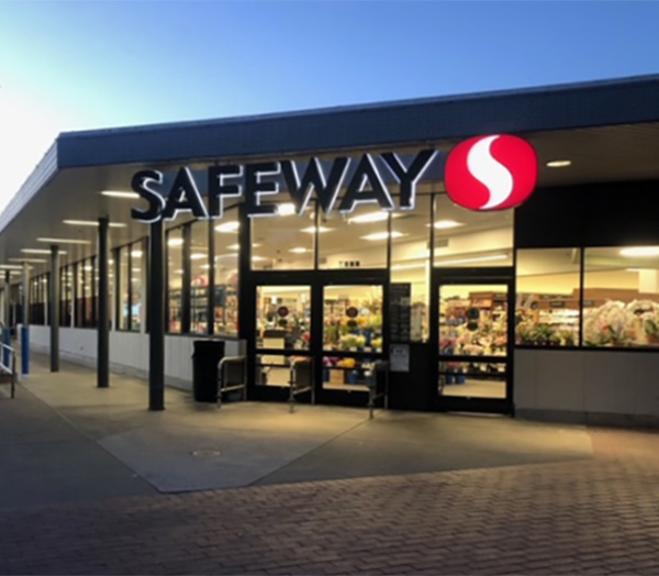 Safeway Store Front Picture - 5290 Diamond Heights Blvd in San Francisco CA