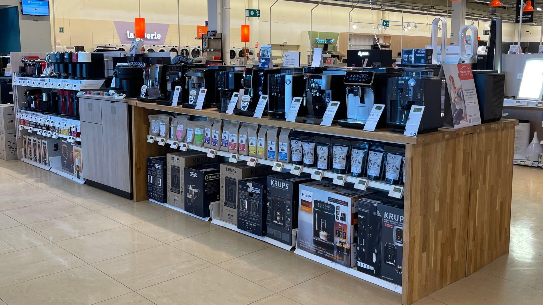 rayon expressos broyeurs, Espace Delonghi, café en grains, boulanger Atlantis saint herblain