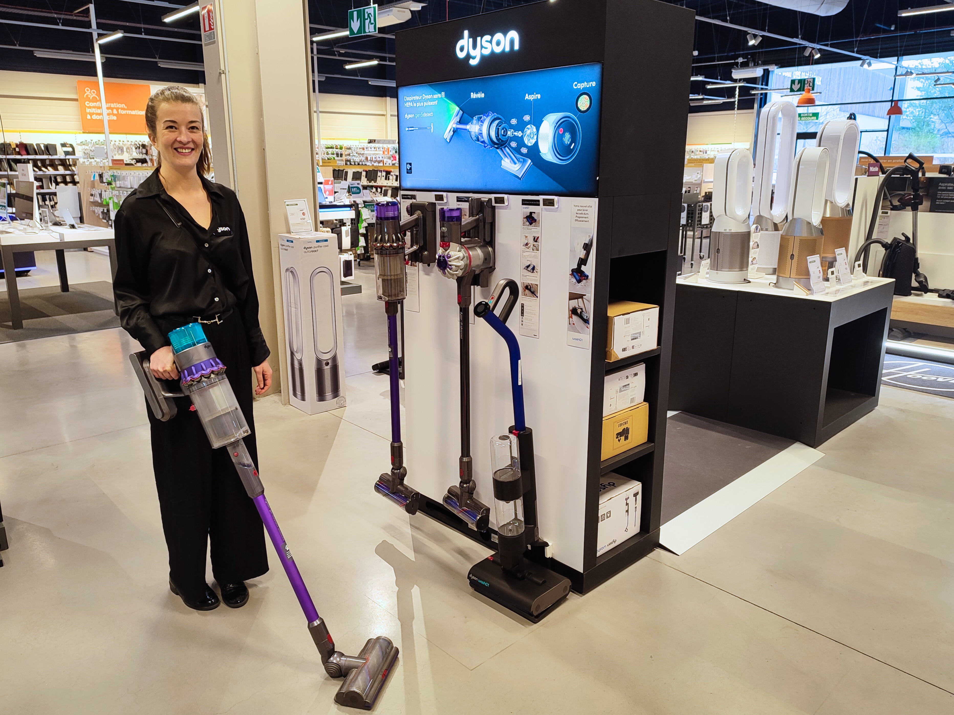 aspirateur balai Dyson magasin Boulanger Vendenheim-Reichstett