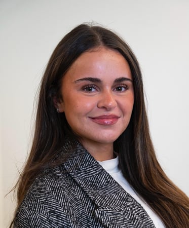Photo of Lauren Barlow