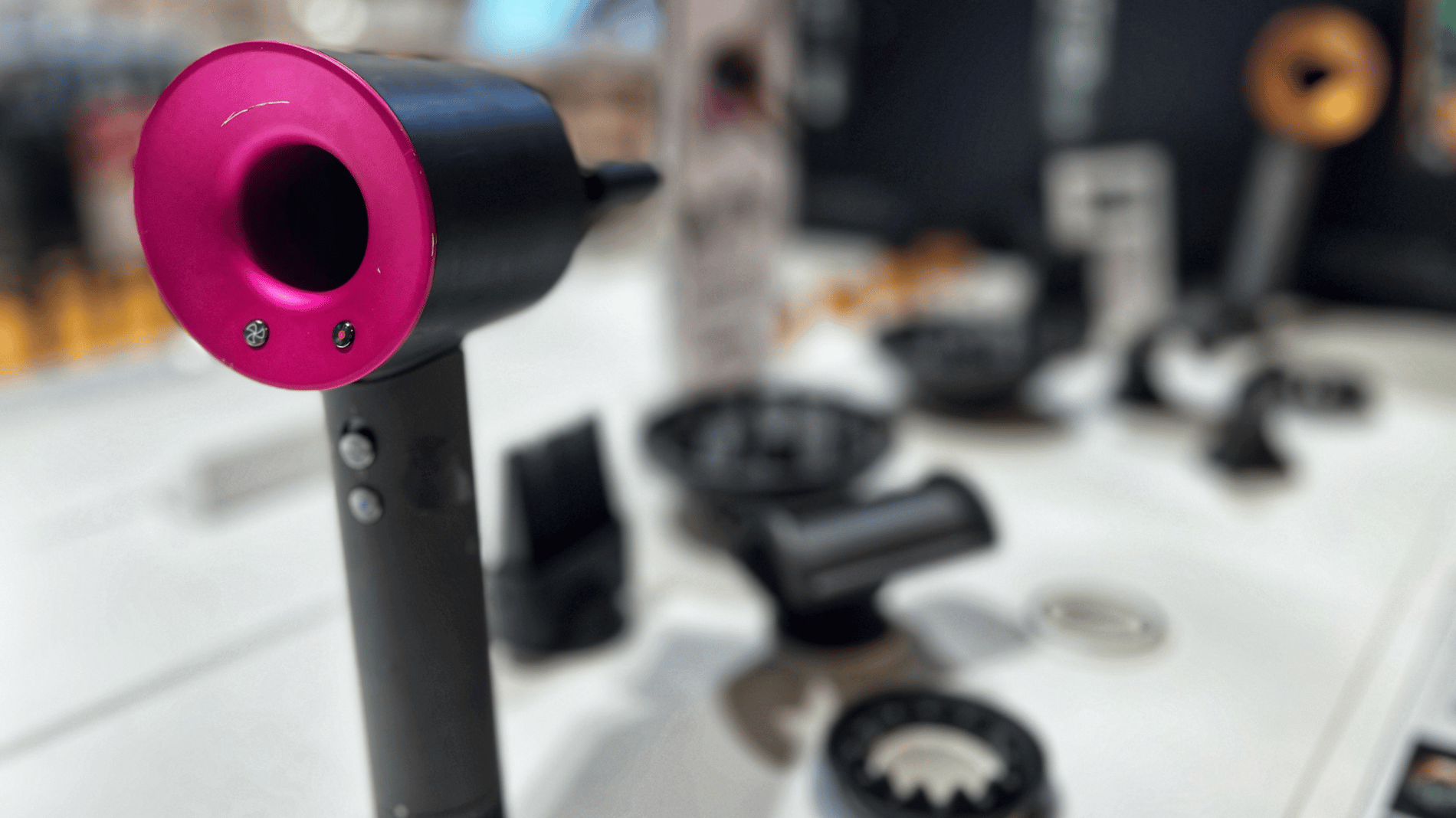 seche cheveux dyson boulanger nice cap 3000