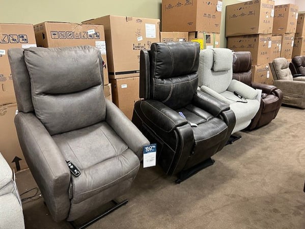 Muscatine Slumberland Furniture lift chairs