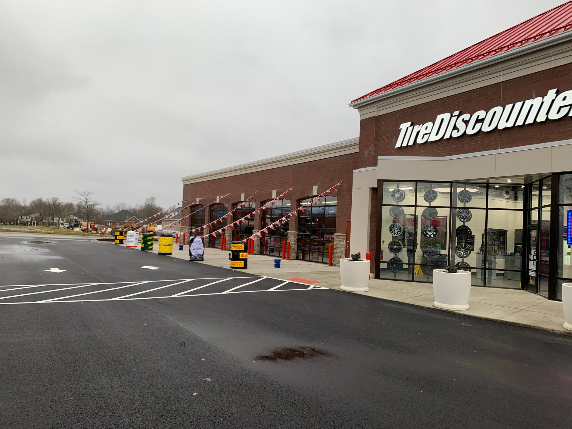 Tire Discounters Tires, Wheels, Custom Wheels, rims in Westerville, OH