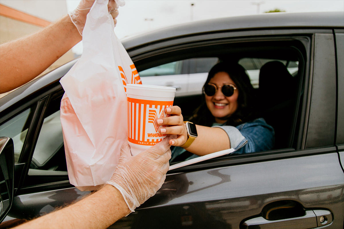 100+ Milton Whataburger customers pay-it-forward