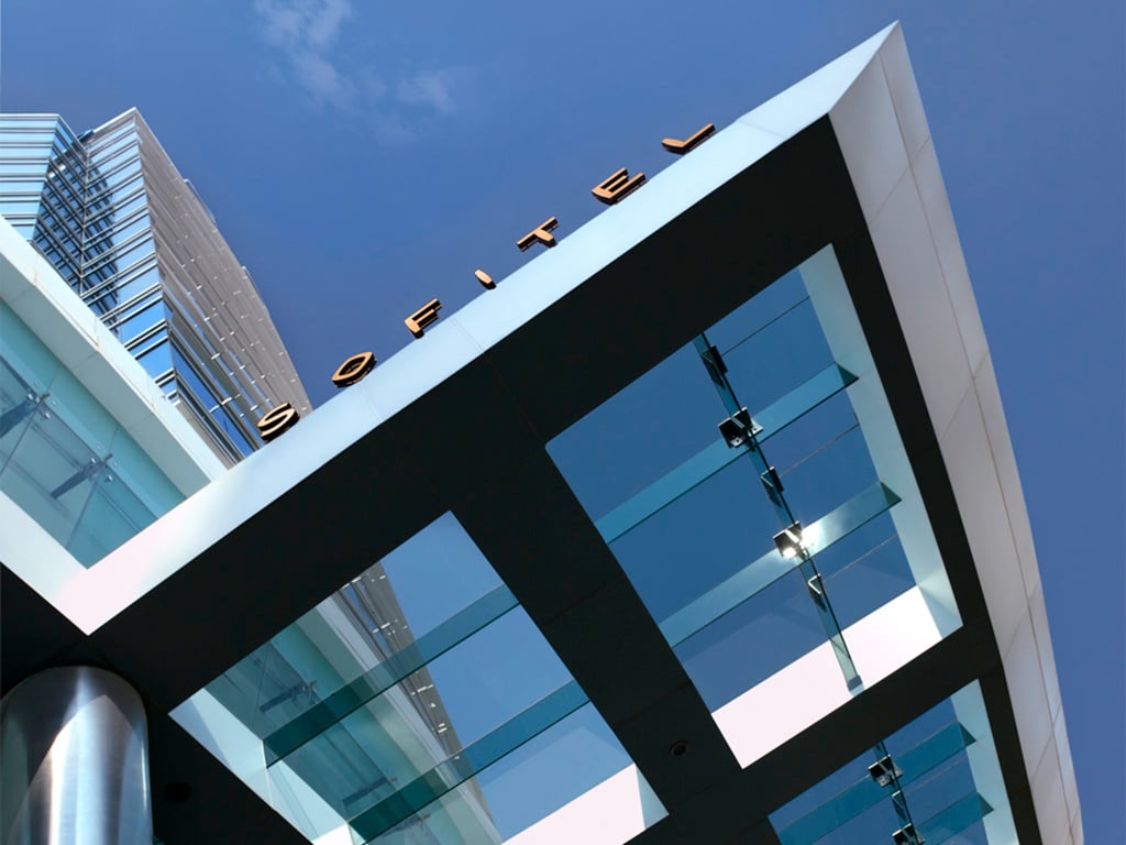 ムンバイのチャトラパティ シヴァージー国際空港周辺のホテル All Accor Comで予約