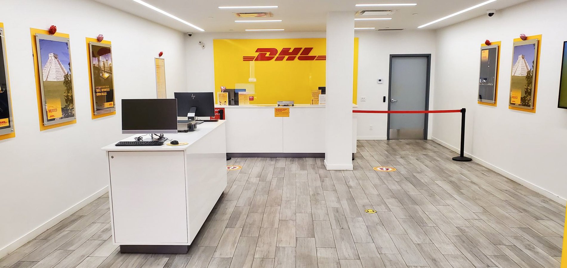 DHL hero section