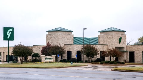 Guaranty Bank & Trust Paris, Texas