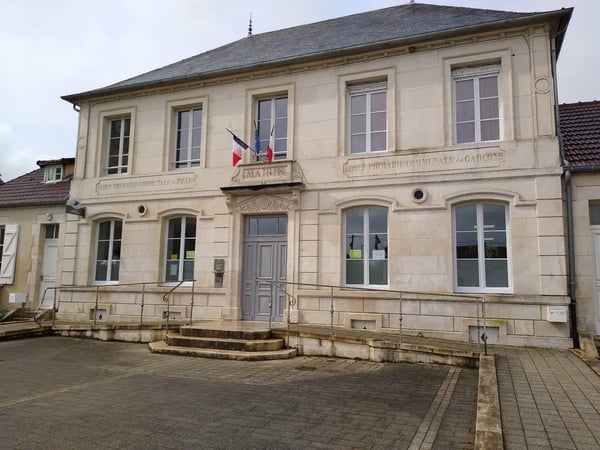 Photo du point La Poste Agence Communale RICHEBOURG Mairie