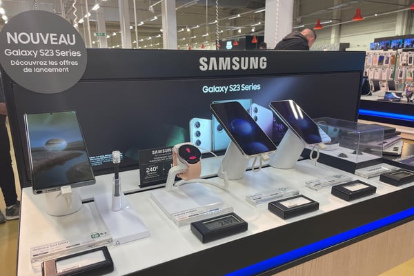 Découvrez le tout nouveau smartphone Samsung Galaxy S23, Galaxy S23+ et Galaxy S23 Ultra disponible dans votre magasin Boulanger Sarcelles my place.

 Boulanger Sarcelles