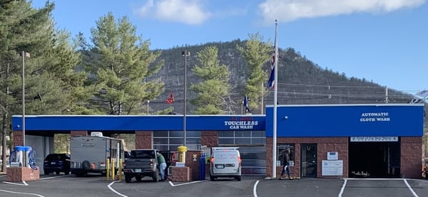 View of Conserve Car Wash from White Mountain Highway in North Conway, New Hampshire.