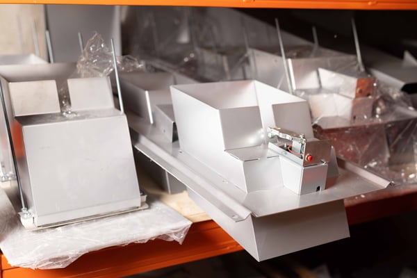 Abwurftrichter für Recyclingwände