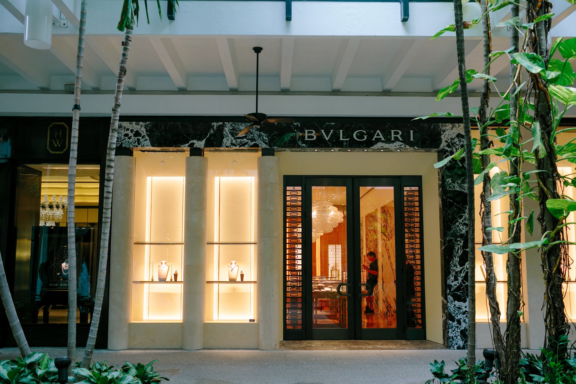 BULGARI | Fine Italian Jewellery, Watches & Luxury Goods in Bal Harbour,  9700, Collins Avenue