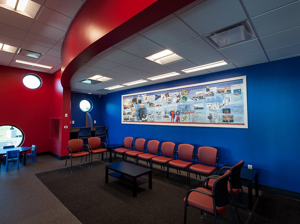 Tire Discounters Sawmill tires, alignment, brakes, autoglass in