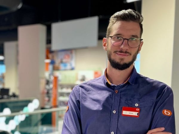 Kevin, directeur du magasin  Boulanger Aix en Provence