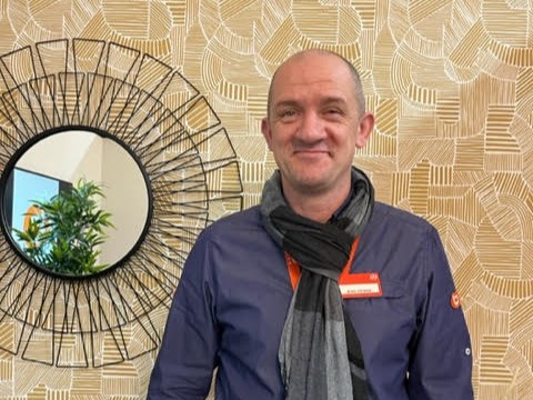 Jean Pierre technicien conseil client à Boulanger Caen Mondeville