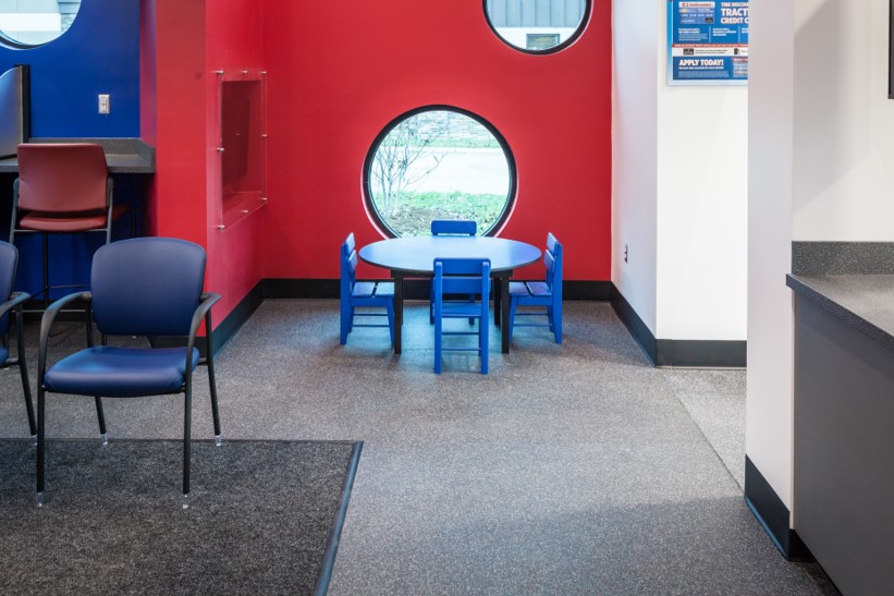 Tire Discounters Gunbarrell tires, alignment, brakes, autoglass in