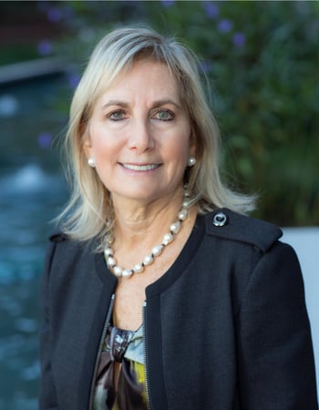 Photo of Lisa Rinzler-Lubel