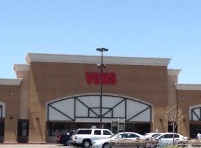 Vons Store Front Picture at 535 N Mckinley St in Corona CA