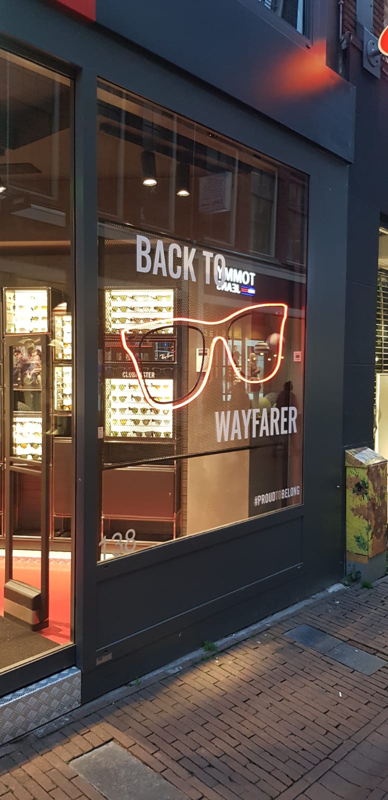 Elastisch Of anders Port Ray-Ban Kalverstraat 138 Amsterdam, , Netherlands | Eyeglasses, Sunglasses,  Eye Exam, Frames, Lenses