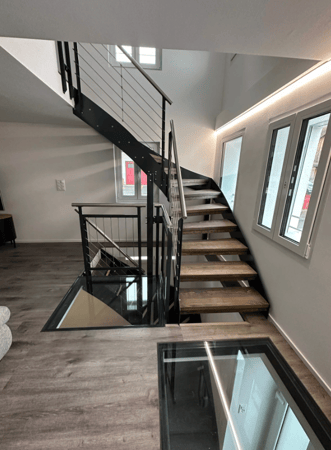 Viertel Gewendelte Treppe