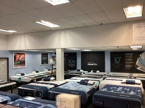 St Paul Slumberland Furniture Clearance Center Tempur-Pedic mattresses