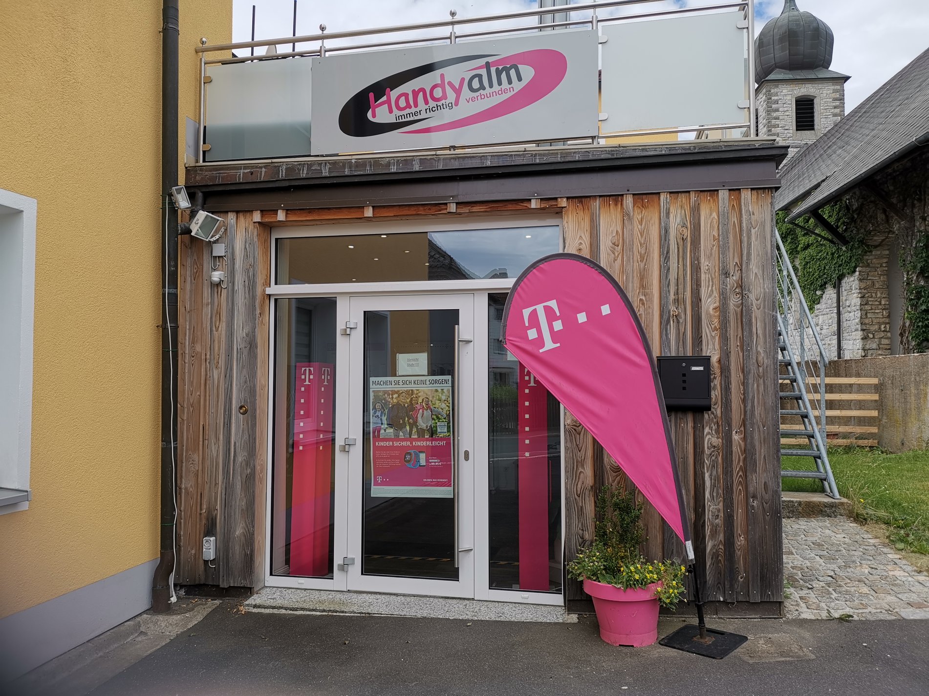 Store photo