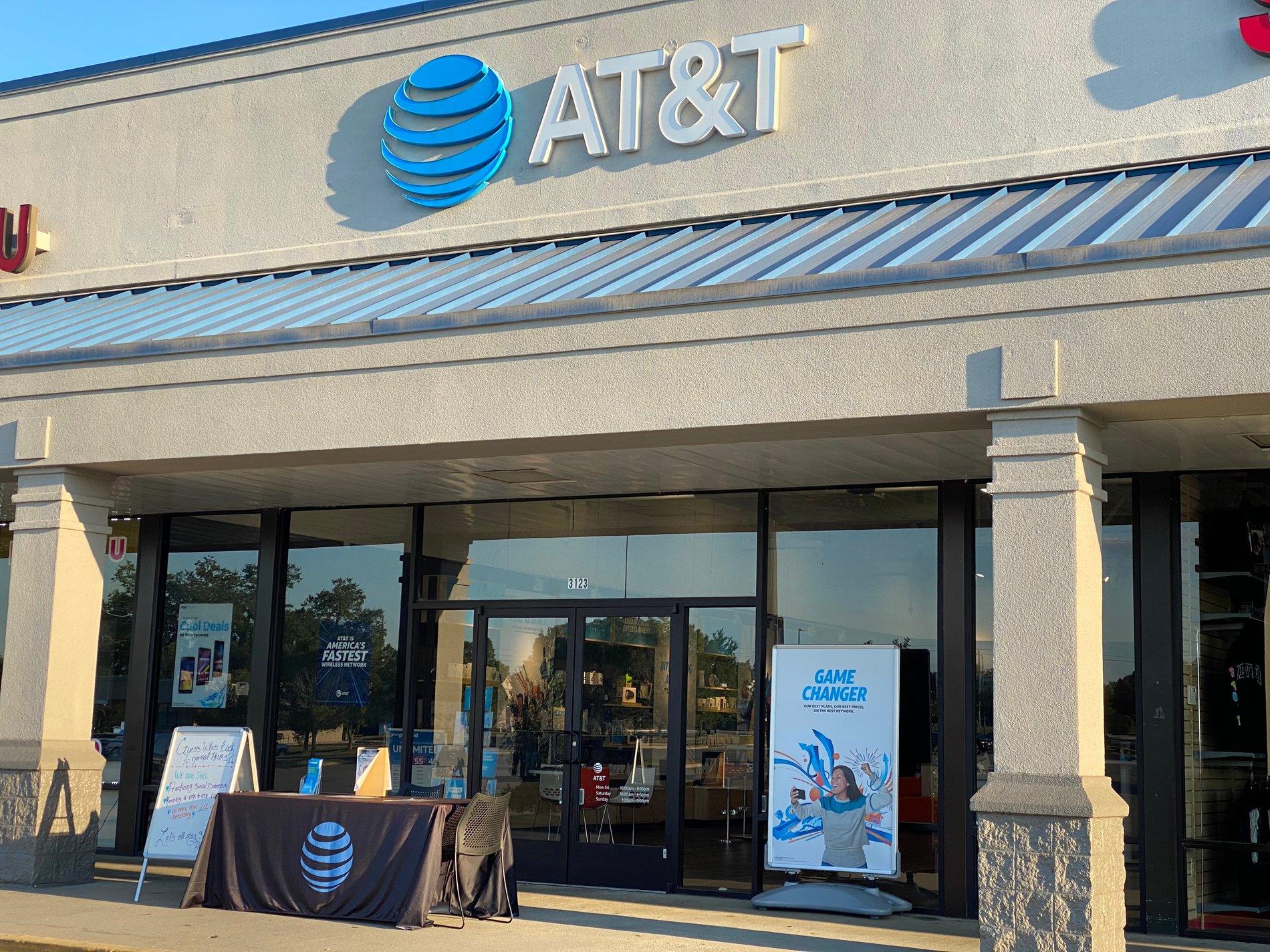 Vidalia Store Apple iPhone 12 and Samsung Devices Vidalia, GA AT&T