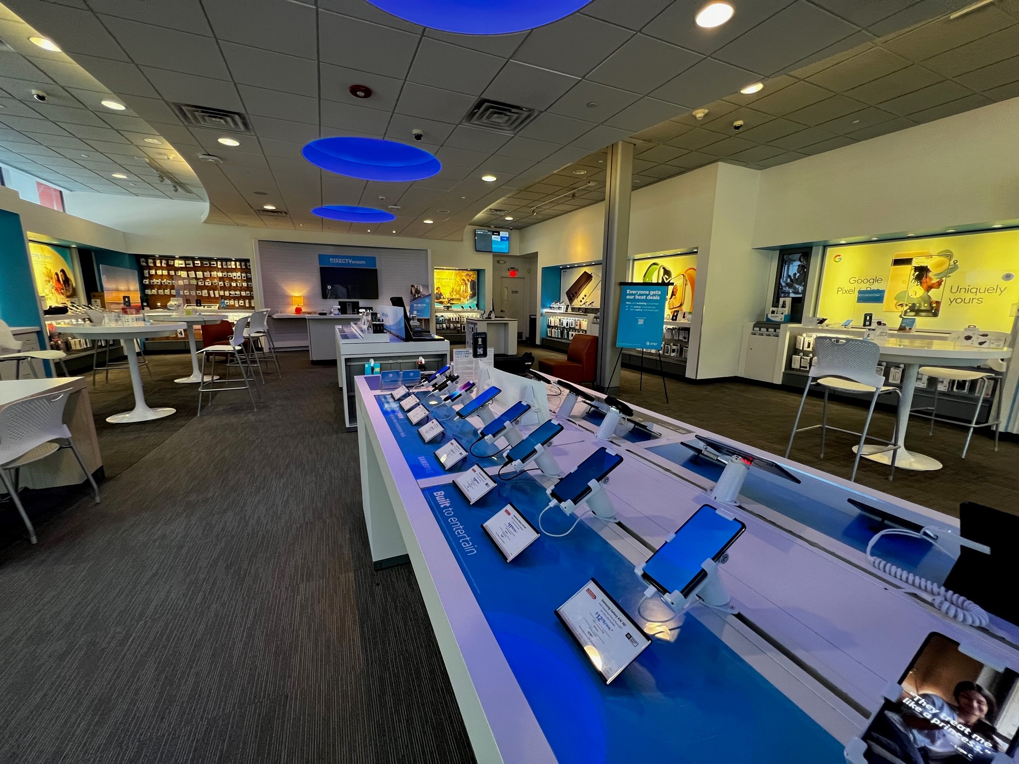 AT&T White Oak Cell Phones, Wireless Plans & Accessories 4501 S