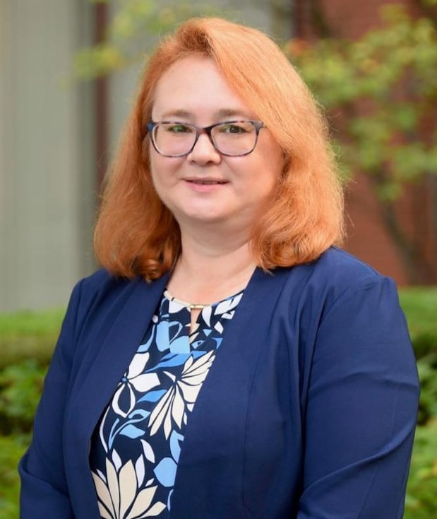 Carousel Associate Image