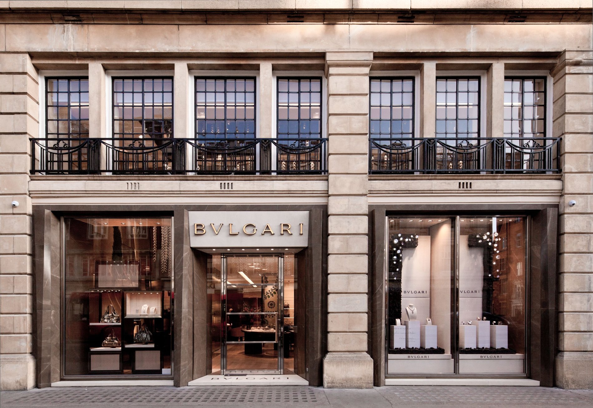 BULGARI | Fine Italian Jewellery, Watches & Luxury Goods in London, 177-178  Sloane Street
