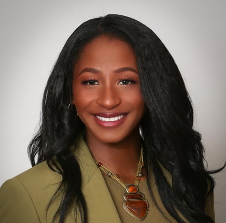 Photo of Symôna Simpson