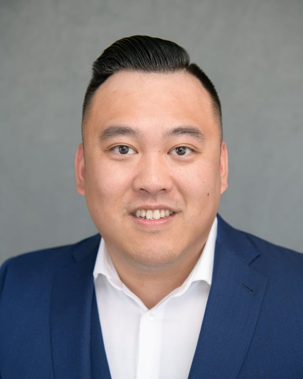 Carousel Associate Image