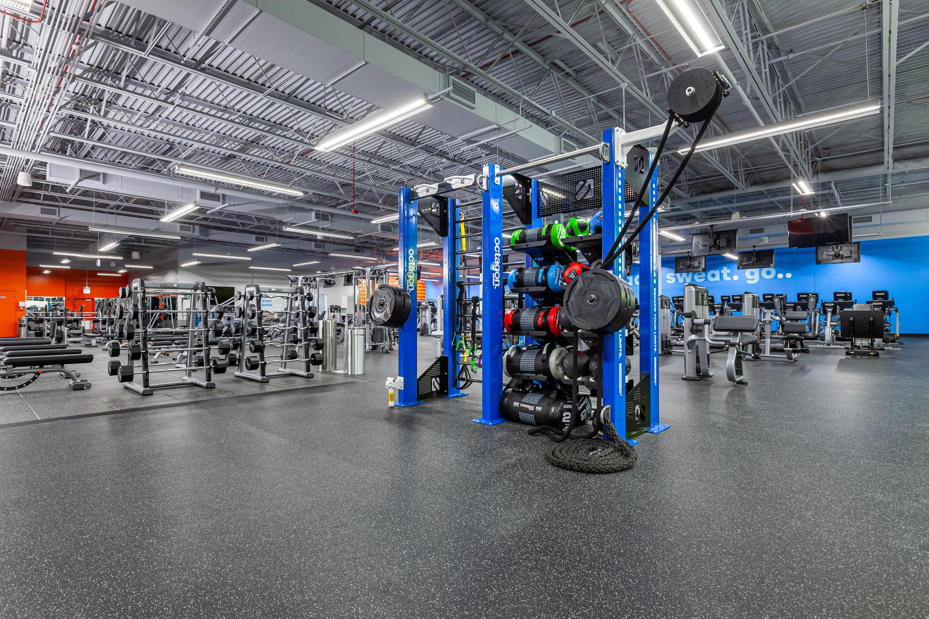 Gym & Fitness Center in North Riverside Blink Fitness Riverside, IL