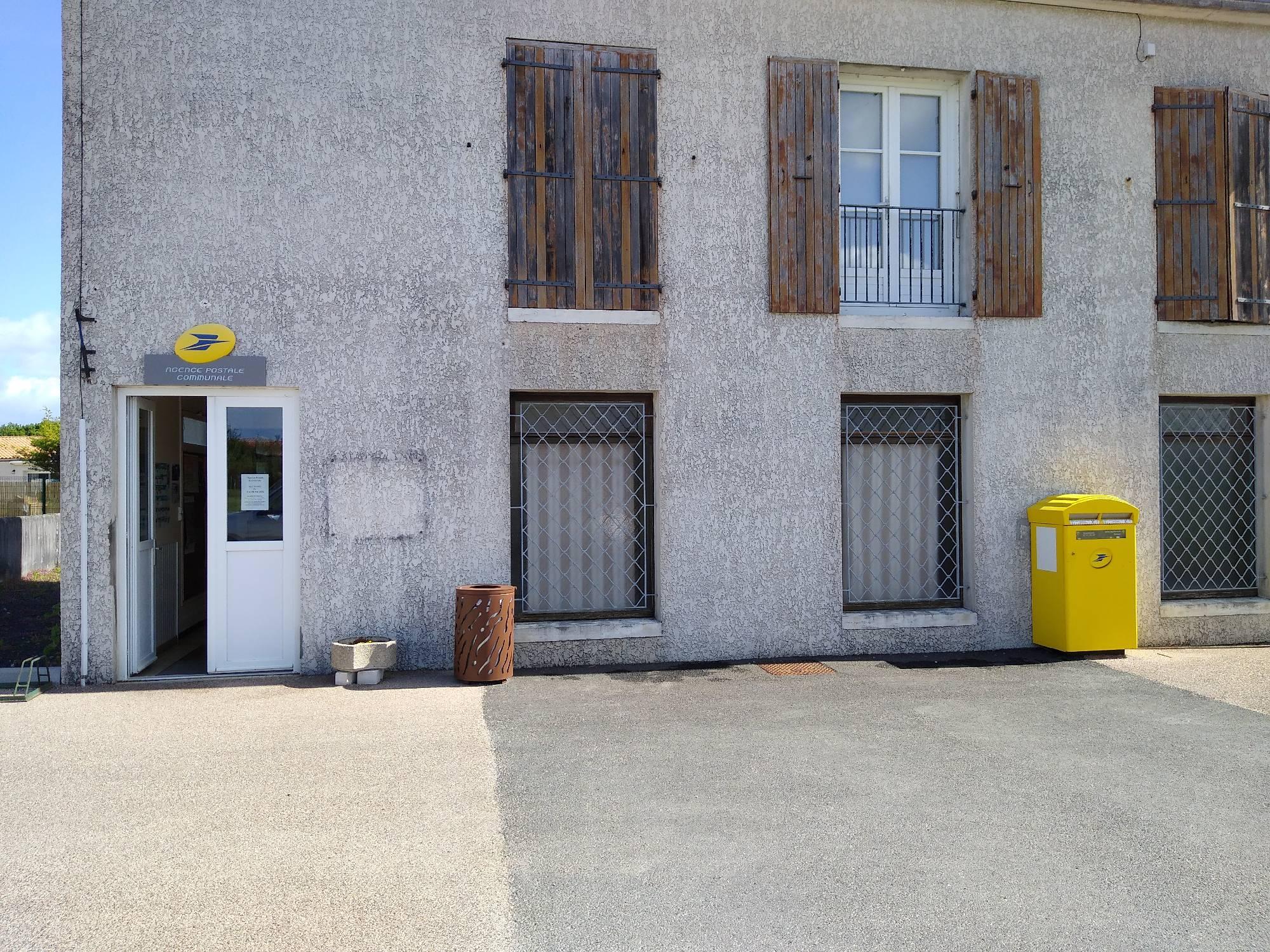 La Poste Agence Communale ST NAZAIRE SUR CHARENTE Mairie (17780) La Poste